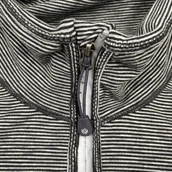 Tangerine Women’s Large Black Gray Striped 1/4 Zip Athletic Pullover Reflective - Picture 4 of 11